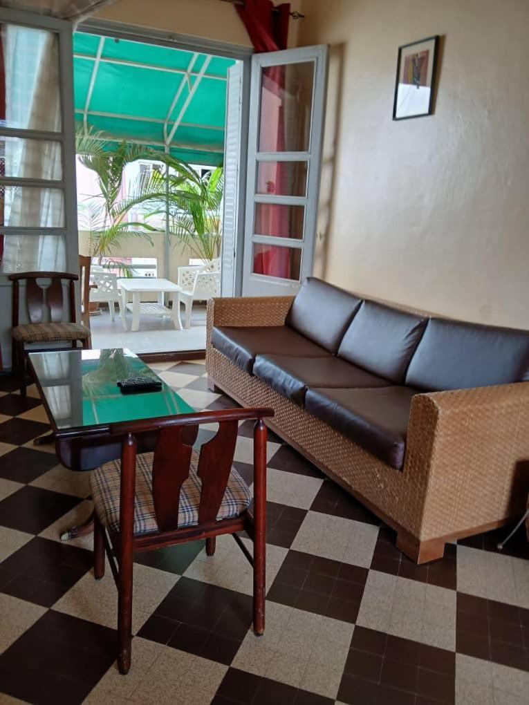 Appartement Sympathique Jules Ferry. Ντακάρ Εξωτερικό φωτογραφία